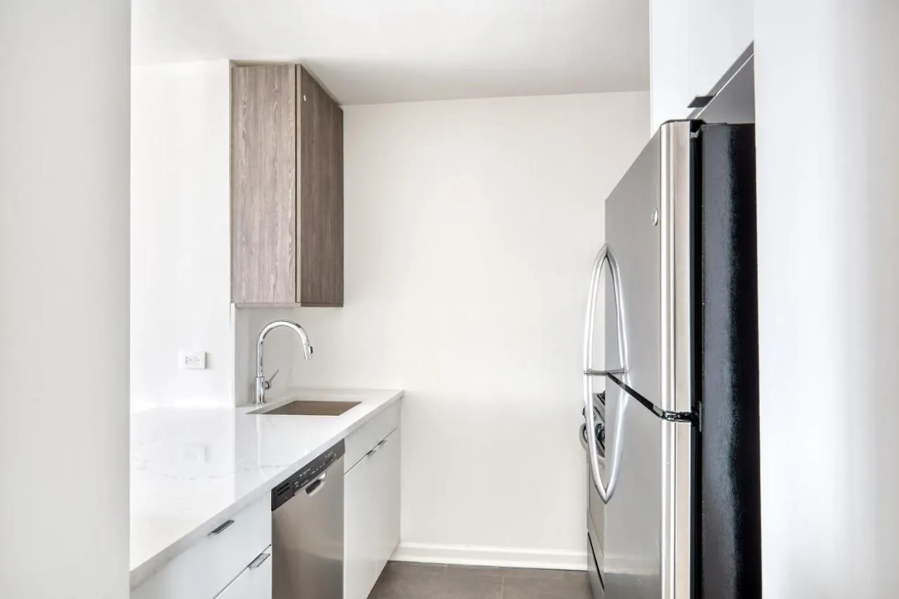 Ferienwohnung Midtown West 2Br W Doorman Gym Wd Nr Times Sq Nyc-1068 New York